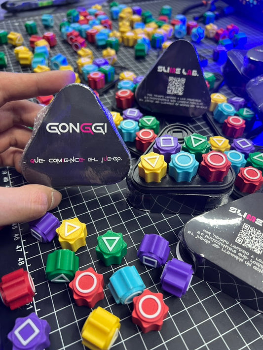 Kit de Gonggi con Estuche - Diversión Clásica para Todas las Edades