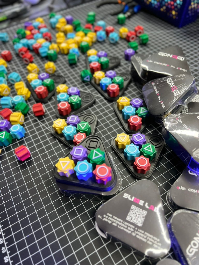 Kit de Gonggi con Estuche - Diversión Clásica para Todas las Edades